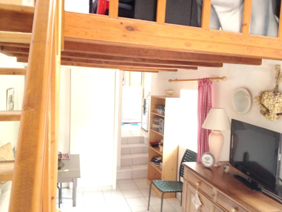 Studio Avec Piscine Privee Jardin Clos Et Wifi A Saint Jean D'Angely Zewnętrze zdjęcie